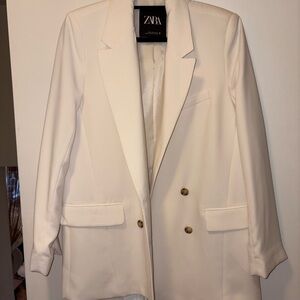 Zara Women's Elegant White Blazer